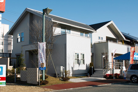 1月2日にオープンしたパナホーム展示場 [2010年1月16日撮影]