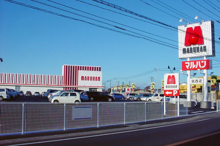 市野辺にオープンしたマルハン筑西店 [2011年1月18日撮影]