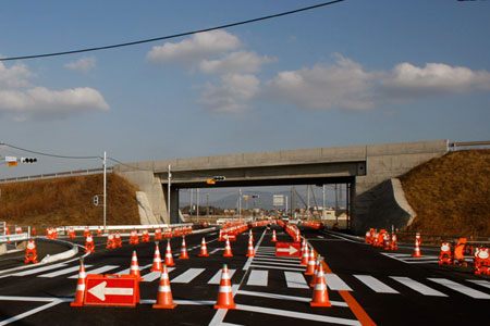 国道50号下館バイパス 県道316号との立体交差 [2011年2月23日撮影]