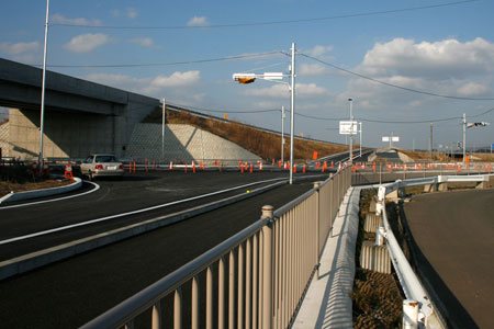 国道50号下館バイパス 県道316号との立体交差 [2011年2月23日撮影]