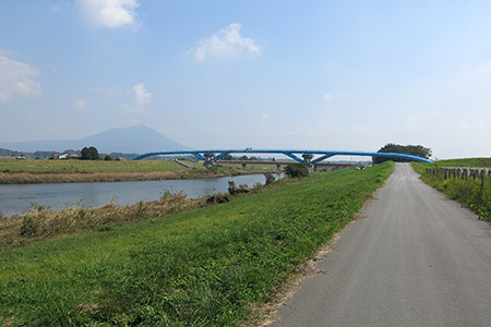 小貝川堤防道路 [2013年9月21日撮影]