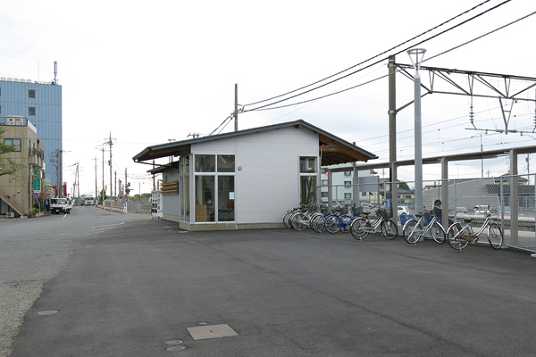 ＪＲ水戸線川島駅新駅舎 [2015年4月21日撮影]