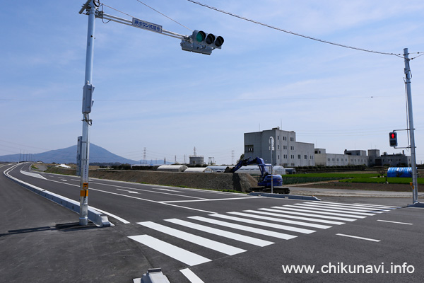 筑西幹線道路 押しボタン式信号機 [2016年3月31日撮影]